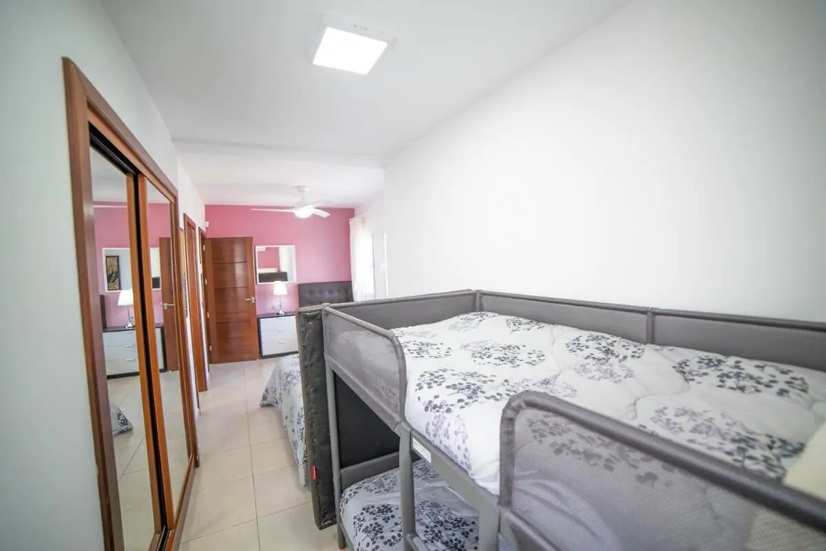 Villa Whitney Puerto del Carmen  Hiszpania