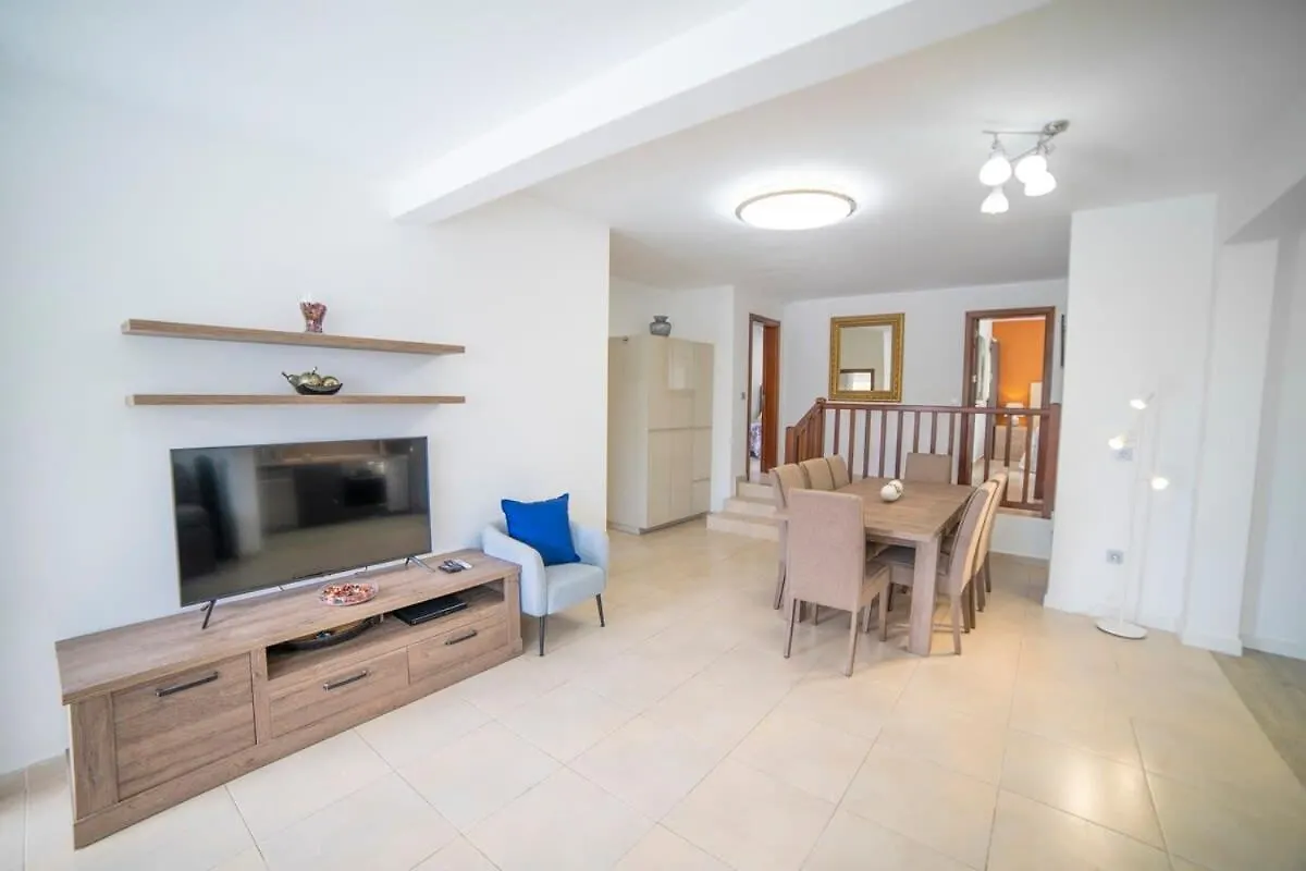 Villa Whitney Puerto del Carmen  Hiszpania