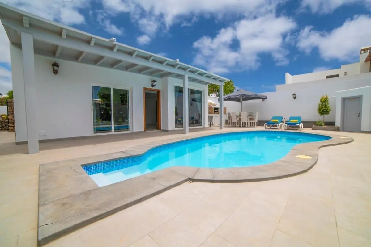 Villa Whitney Puerto del Carmen